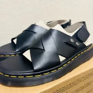 Dr Martens★ZANE SLINGBACK SANDALS★兼用★BLACK Zane Brando Leather Slingback Sandals in Black Brando | Dr